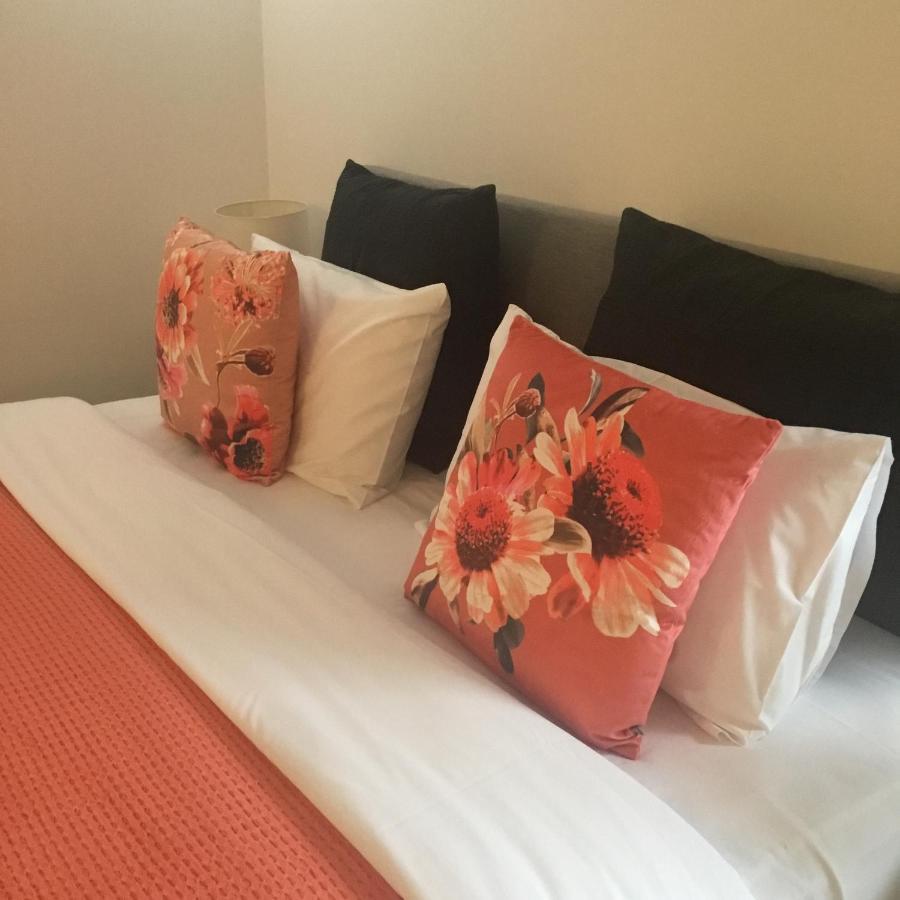 La Frontiere Boutique Accommodation Gisborne Esterno foto